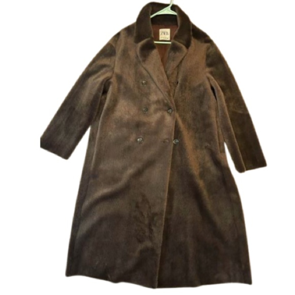 ZARA brown felt texture ,doble breast open front coat and ling sleeve.